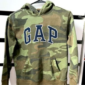 Gap camo hoodie